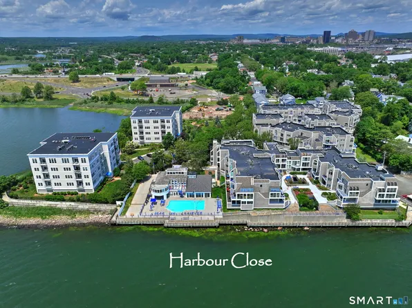 111 Harbour Close #111, New Haven, CT 06405