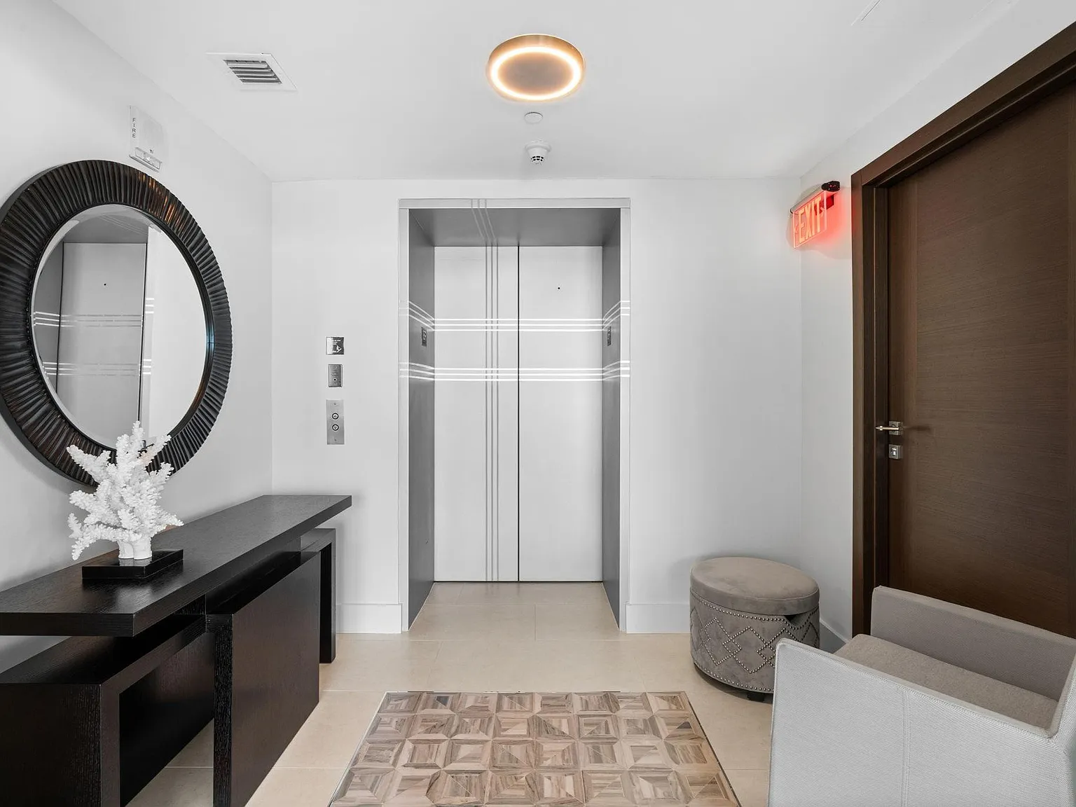 2 bed, 2.0 bath, 1905 sqft, $15,000 — Photo 3