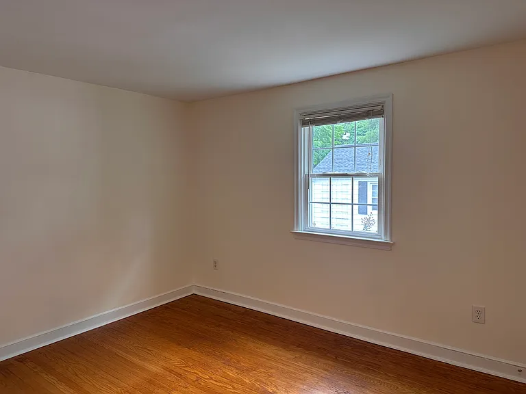 8 Arthur Rd — Photo 15