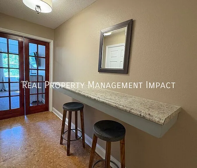 301 W Haggard Ave #2 — Photo 13