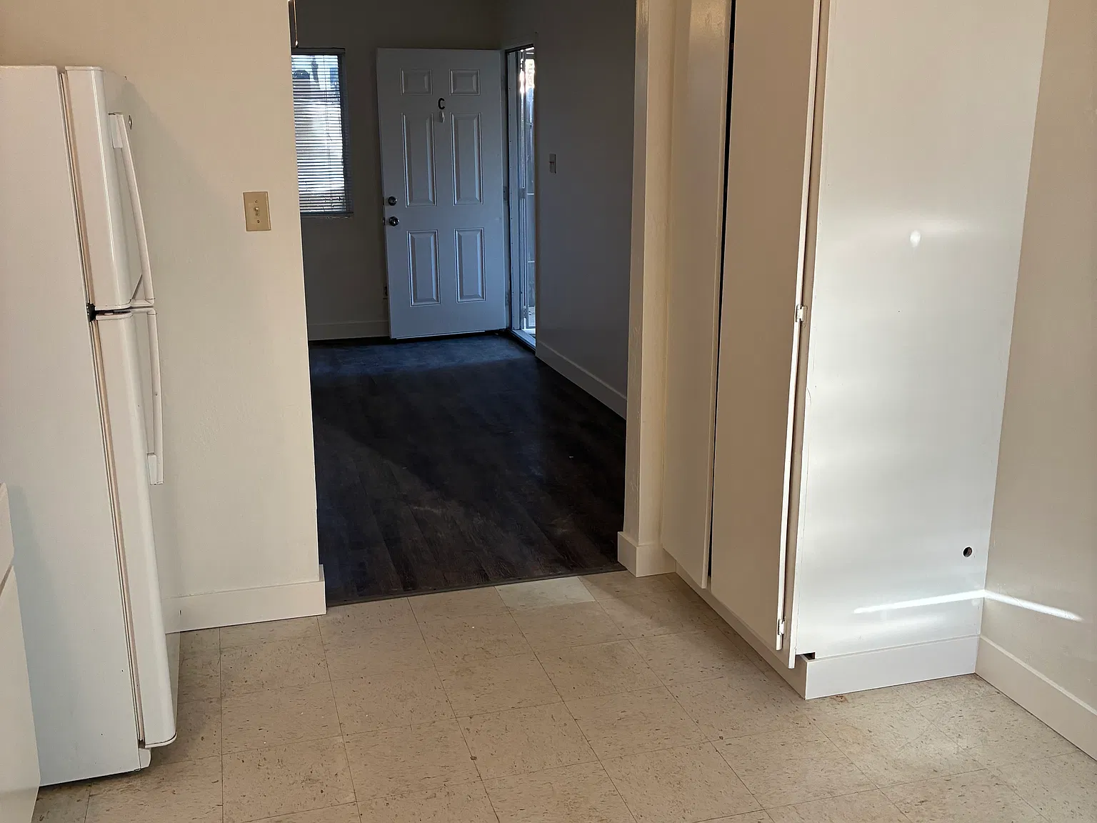 2 bed, 850 sqft, $1,225 — Photo 2