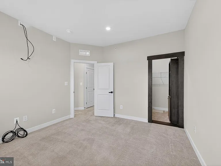 1654 Kirkman St — Photo 23