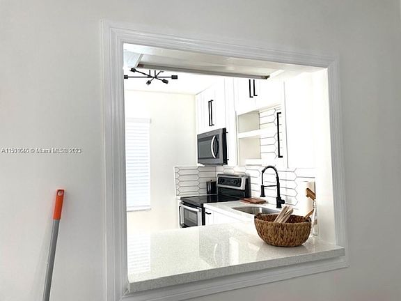 5th image of 7305 NW 5th Pl APT 108