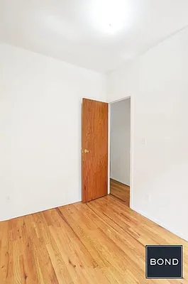 Rented by Bond New York | media 7