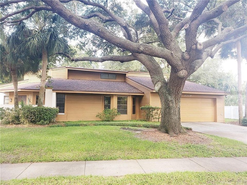 1st image of 8709 Baywood Park Dr
