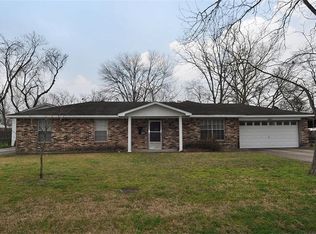 607 Welch St, Humble, TX 77338