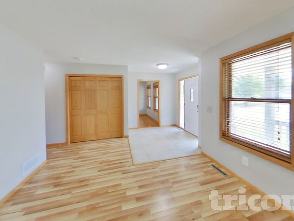 2nd image of 1230 Varner Way
