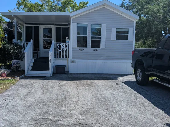 800 Kay Rd NE, Bradenton, FL