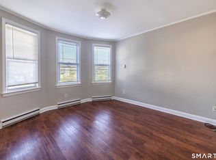 793 Brewster St Floor 2, Bridgeport, CT 06605