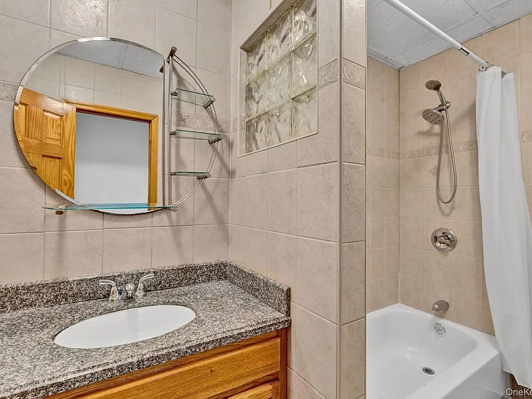 12 N Broadway #1 — Photo 13
