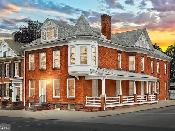 258 Baltimore St, Hanover, PA 17331