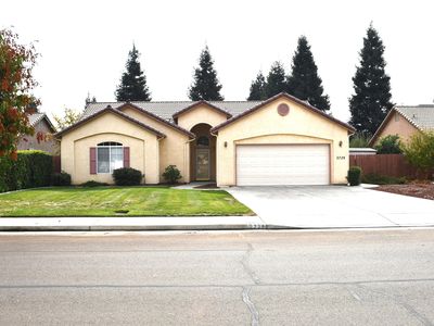 2729 W Oakridge Avenue, Visalia, CA, 93291