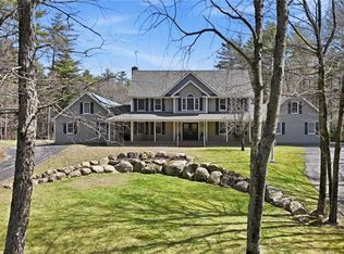 564 Hopkins Hill Rd, West Greenwich, RI 02817