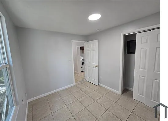 801 Washington St #B — Photo 4
