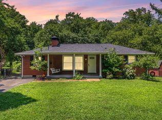 457 Ewing Ln, Nashville, TN 37207