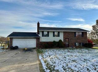 1062 San Angelo Dr, Hamilton, OH
