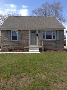 443 S 71st St, Milwaukee, WI, 53214