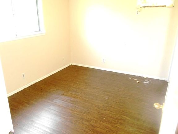 5th image of 6046 Castle Hunt Dr
