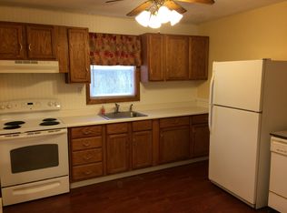 17 Federal St, Lawrence, PA 15055