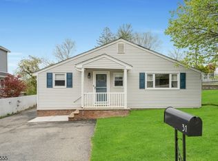 31 Roome St, Lincoln Park Boro, NJ 07035