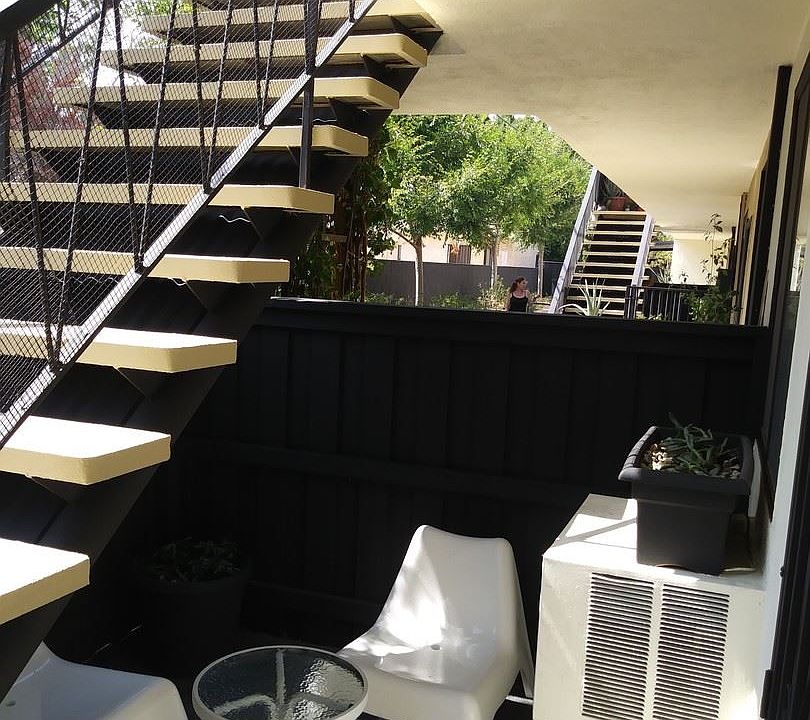 1st image of 12515 Saticoy St APT 1