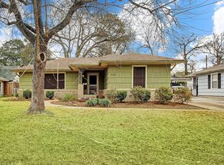 846 T C Jester Blvd, Houston, TX 77008