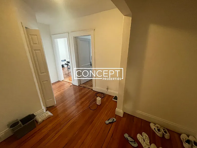 518-520 Cambridge St #3 — Photo 2