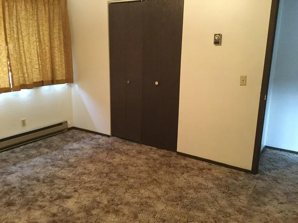 bedroom #1