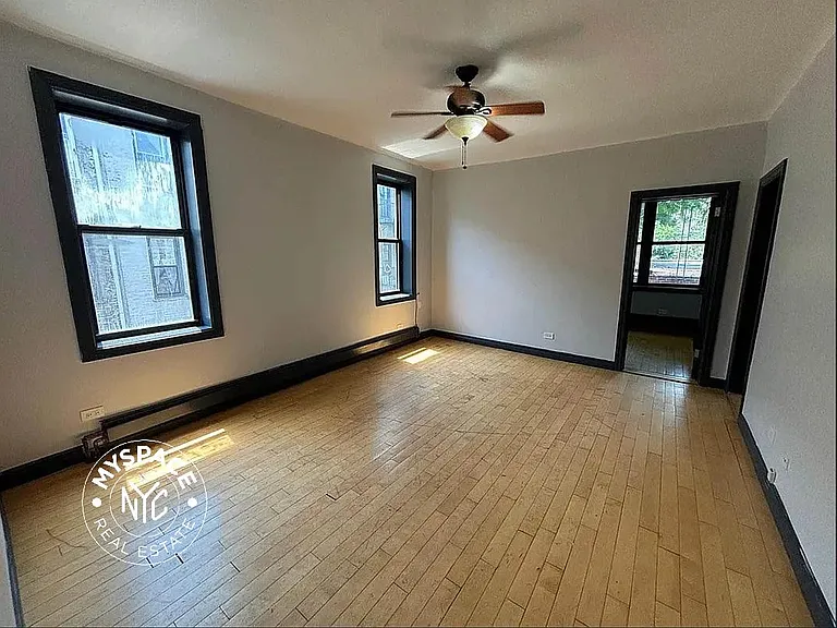 750 Onderdonk Ave #3L — Photo 1