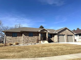 1202 Bel Ridge Rd, Norfolk, NE 68701