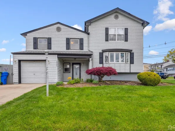 1004 Rudyard Dr, Perth Amboy, NJ 08861