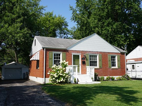 3rd image of 1205 Saint Mark Dr