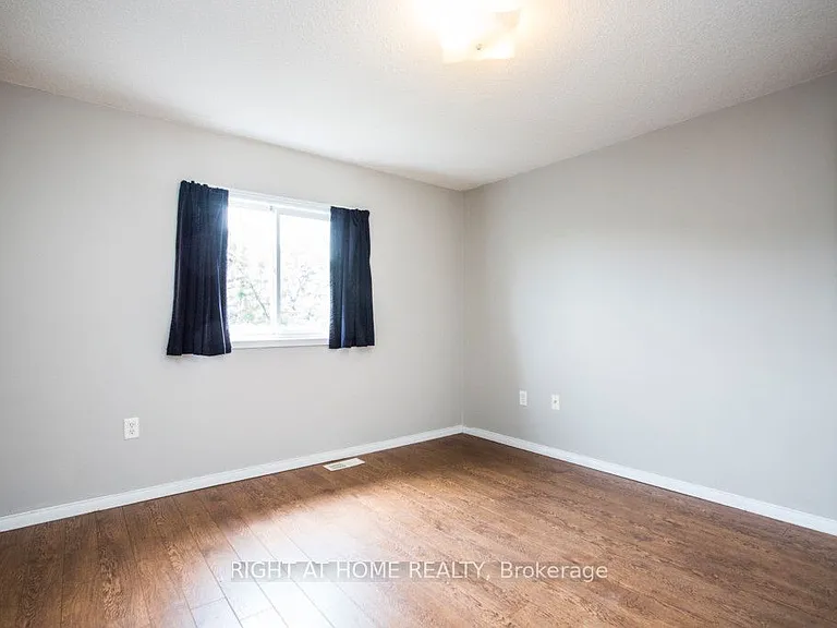 11 Butternut Dr — Photo 32