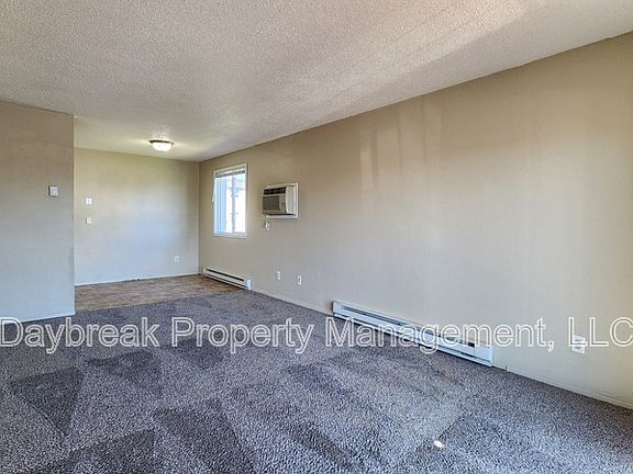 2nd image of 2414 3rd Ave N APT 7