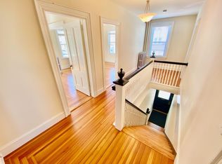 11 Brooks Ave #9M, Newport, RI 02840