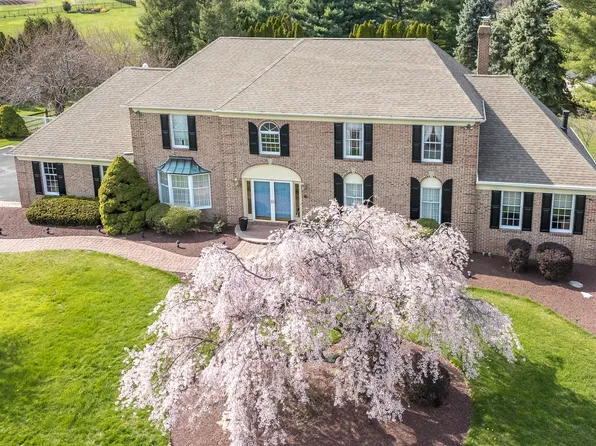 33 Bryan Dr, Richboro, PA 18954