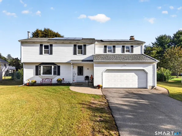 4 Pamela Way, Waterford, CT 06385