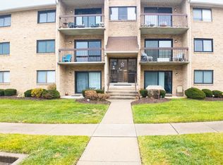 1 Summit Hill Ct APT A3, Baltimore, MD 21228