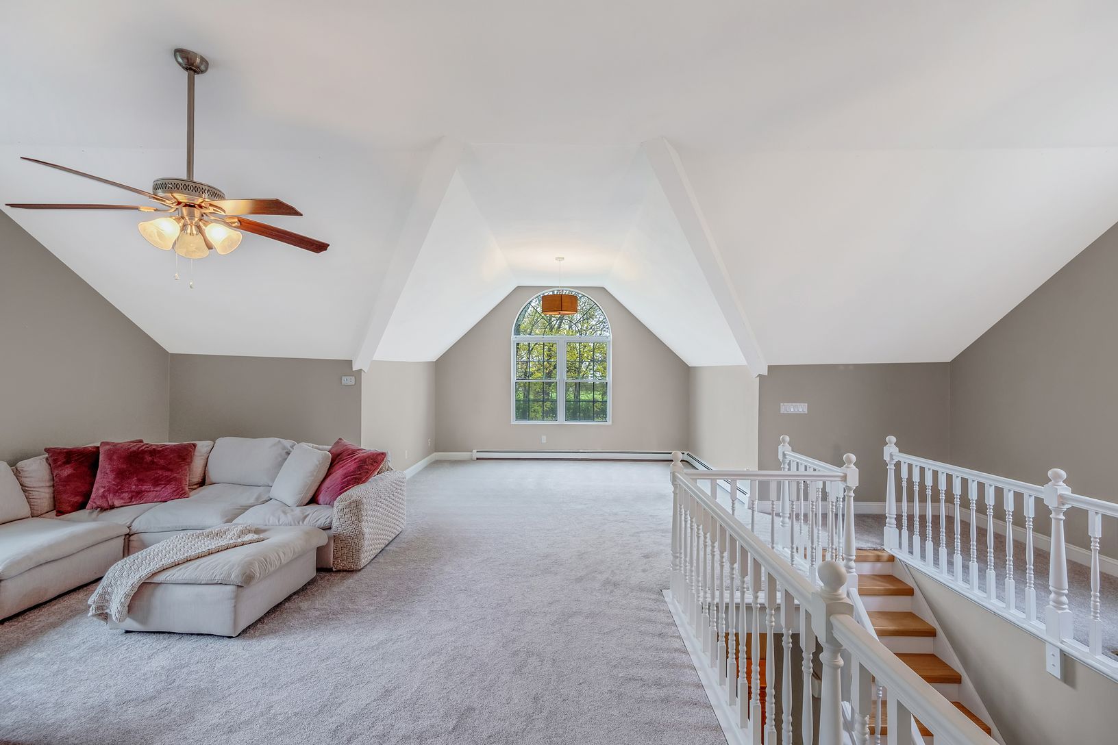  Grand Cathedral Loft with Access to Dormer Attic Space
