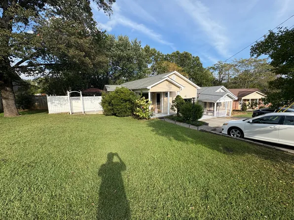 1732 Woodpointe Dr, Knoxville, TN 37931