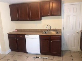 148 Highland St, Worcester, MA 01609