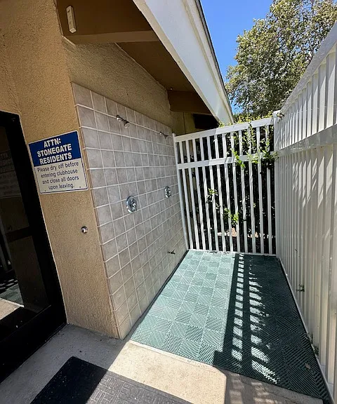 12098 Stonegate Ln — Photo 24
