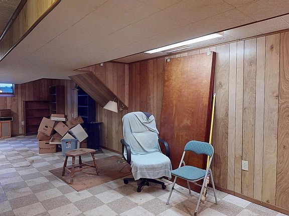 5th image of 3701 Kenway St