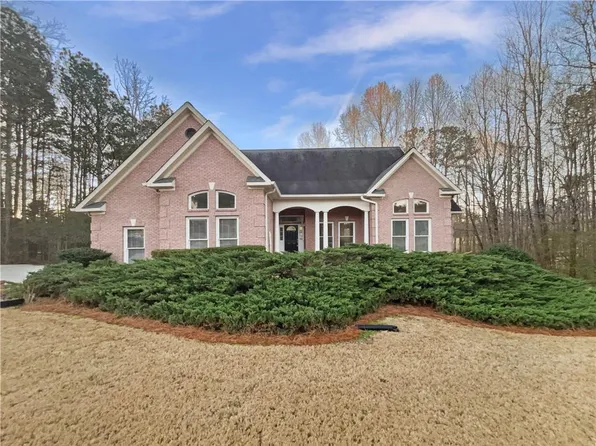 2688 Kelly Cove Dr, Buford, GA 30519