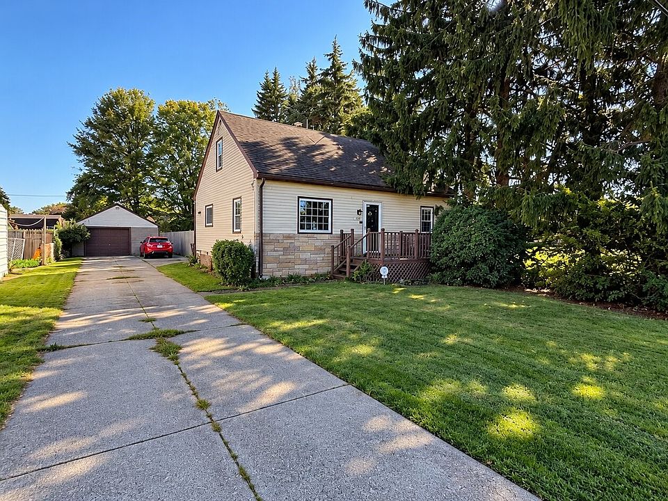 1st image of 5343 Middle Dr