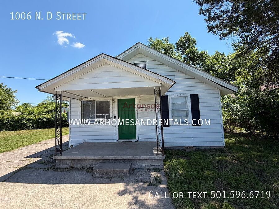 1st image of 1006 N D St