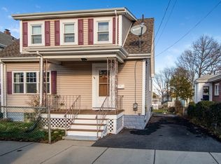 15 Cedar St, Everett, MA 02149