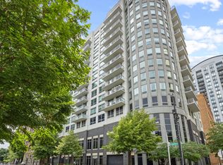 421 W Huron St APT 1207, Chicago, IL 60654