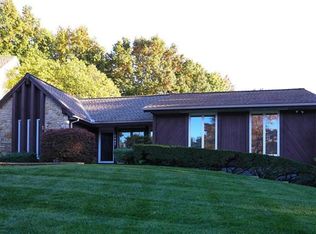 7947 Westgate Dr, Lenexa, KS 66215