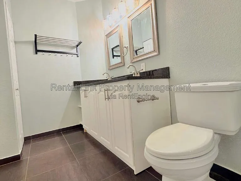 11530 Villa Grand #1115 — Photo 34